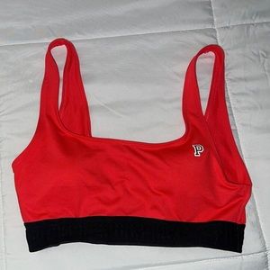 VICTORIA’S SECRET PINK SPORTS BRA